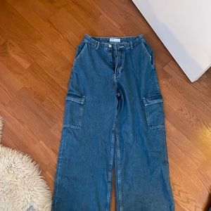 Bershka Cargo Jeans